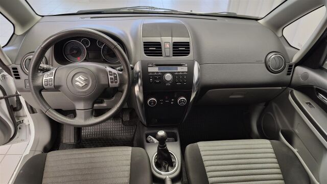 SUZUKI SX4 2013 1,6 VVT 4WD X-OVER GLX 5D 5MT