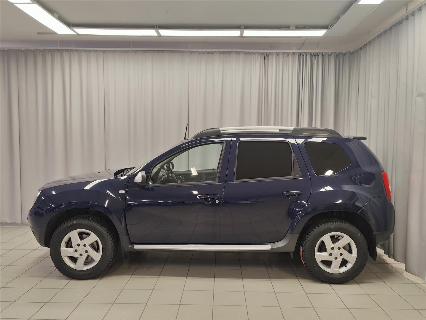 Dacia Duster 2012, kuva 3/16