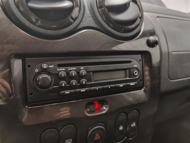 DACIA Duster 2012 4x4 1,5 dCi 109hv 6MT Laureate