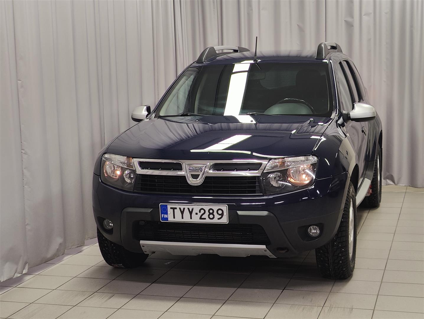 Dacia Duster 2012, kuva 2/16