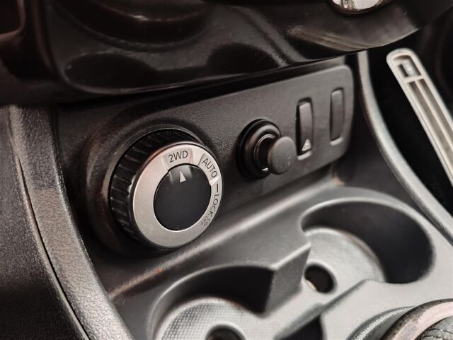 DACIA Duster 2012 4x4 1,5 dCi 109hv 6MT Laureate