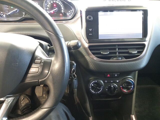 PEUGEOT 2008 2013 Active VTi 82
