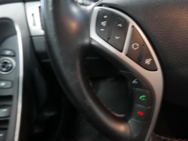 HYUNDAI i30 Wagon 2014 1,6 GDI 6MT ISG Comfort Plus