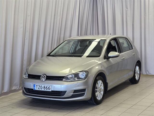 VOLKSWAGEN Golf 2014 Comfortline 1,2 TSI 77 kW (105 hv) BlueMotion Technology DSG-automaatti 4-ov