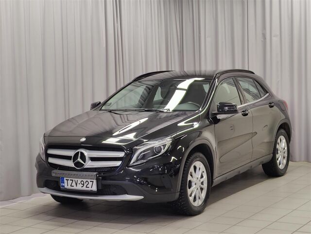 MERCEDES-BENZ GLA 2015 220 CDI 4Matic A Premium Business Webasto,ylläpitolaturi,koukku