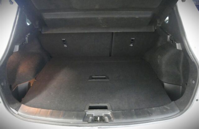 NISSAN Qashqai 2015 DIG-T 163 Acenta 2WD 6M/T E6 Safety Pack Connect