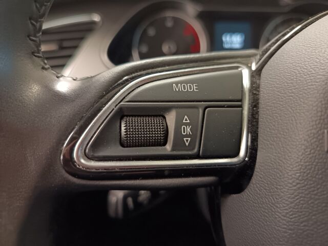 AUDI A4 allroad quattro 2012 Business 2,0 TDI 130 kW quattro