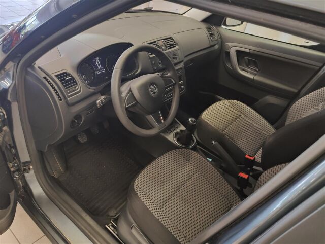 SKODA Roomster 2014 1,6 TDI 105 Adventure