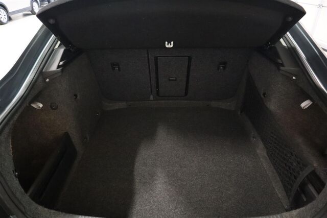 SKODA Octavia 2013 1,4 TSI Elegance DSG Autom.