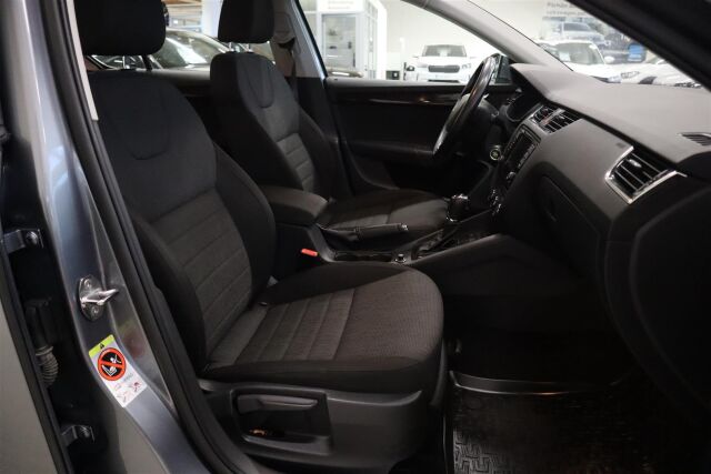 SKODA Octavia 2013 1,4 TSI Elegance DSG Autom.