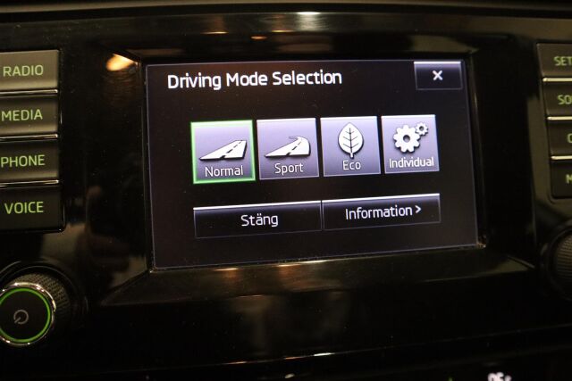 SKODA Octavia 2013 1,4 TSI Elegance DSG Autom.