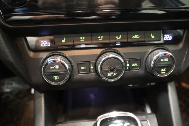 SKODA Octavia 2013 1,4 TSI Elegance DSG Autom.