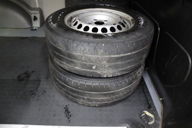 VOLKSWAGEN Transporter 2014 umpipakettiauto 2,0 TDI 103 kW ** Alvillinen, 1. omisteinen, juuri huollettu**