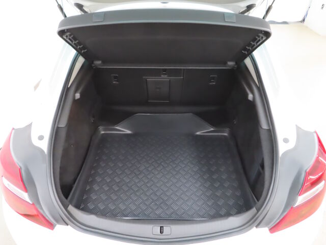 Opel Insignia 2015 5-ov Edition 1,4 Turbo ecoFLEX Start/Stop 103kW MT6