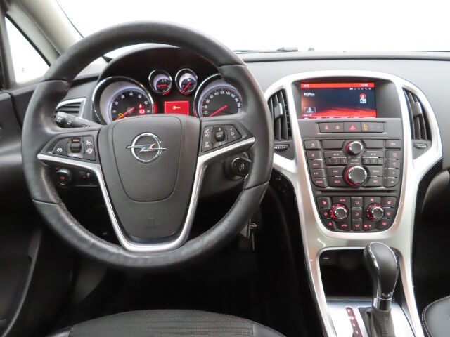 Opel Astra 2015 5-ov Drive 1,4 Turbo 103kW AT6