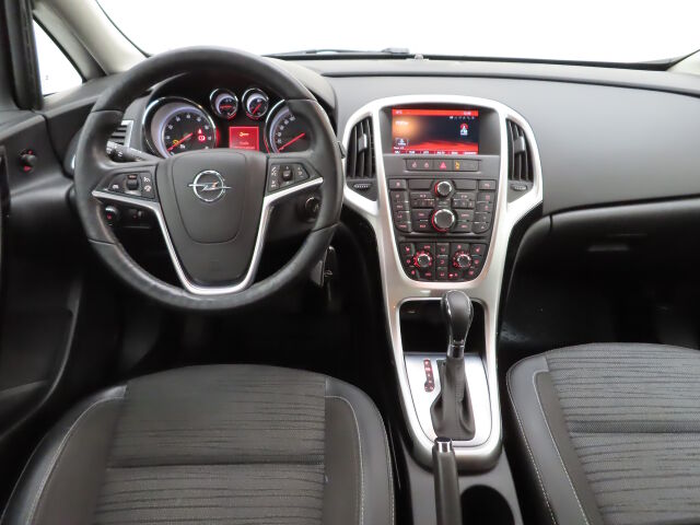 Opel Astra 2015 5-ov Drive 1,4 Turbo 103kW AT6