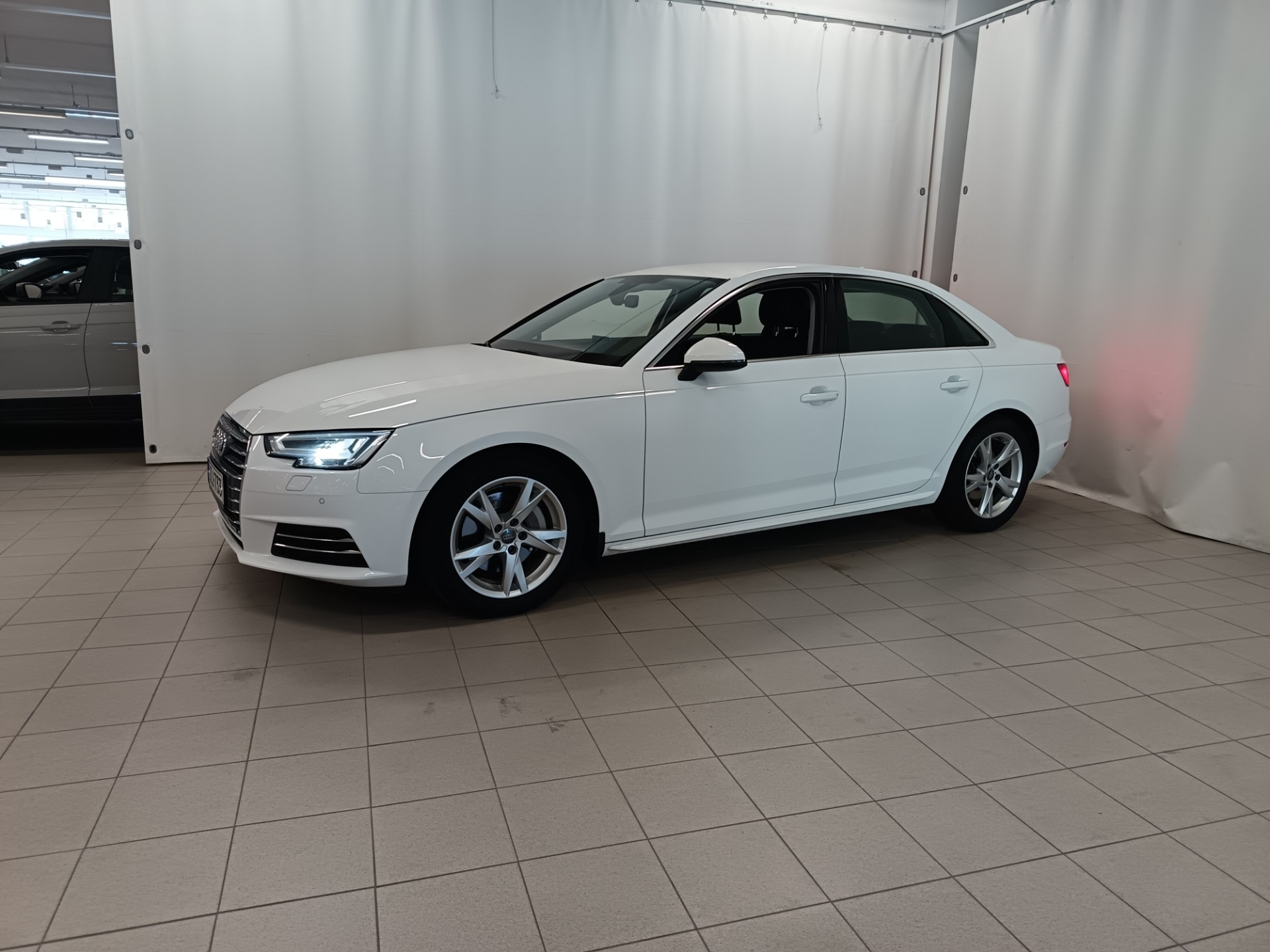 Audi A4 2016, kuva 3/31