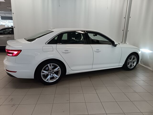 AUDI A4 2016 Sedan First Edition Business Sport 2,0 TDI 140 kW quattro S tronic