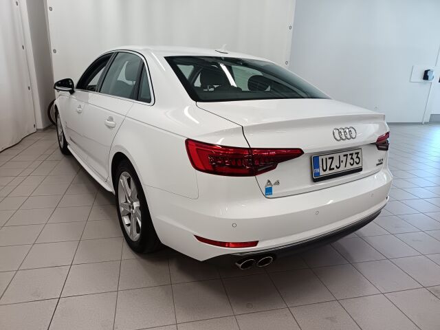 AUDI A4 2016 Sedan First Edition Business Sport 2,0 TDI 140 kW quattro S tronic