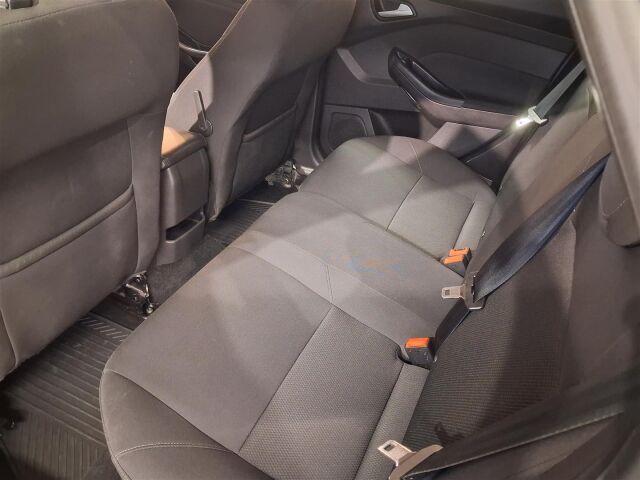 FORD Focus 2016 1,0 EcoBoost 125 hv Start/Stop A6 Trend Wagon