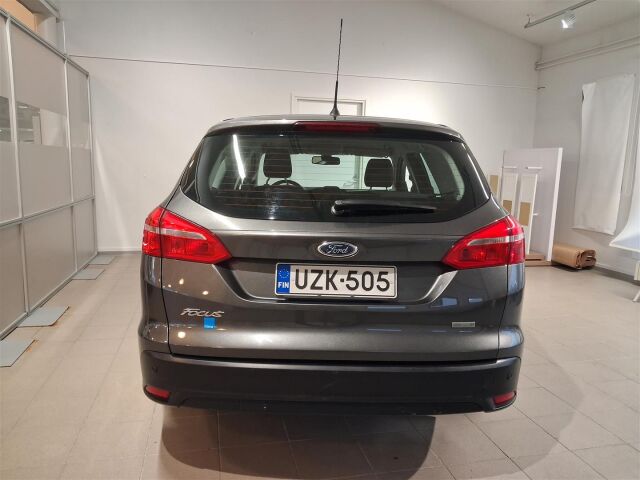 FORD Focus 2016 1,0 EcoBoost 125 hv Start/Stop A6 Trend Wagon