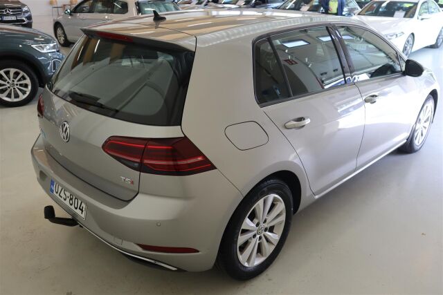 VOLKSWAGEN Golf 2017 Comfortline 1,4 TSI 92 kW (125 hv) DSG-automaatti