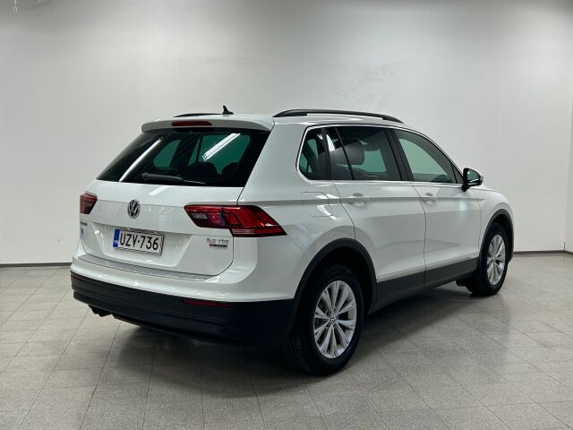 VOLKSWAGEN Tiguan 2017 Comfortline 2,0 TDI SCR 110 kW (150 hv) 4MOTION DSG-automaatti