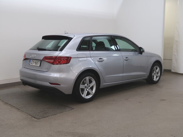 Audi A3 2017 Sportback Business 1,4 TFSI COD 110 kW ultra