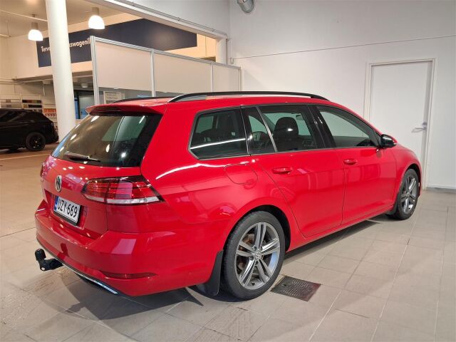 VOLKSWAGEN Golf 2018 Variant Comfortline 1,4 TSI 92 kW (125 hv) DSG-automaatti
