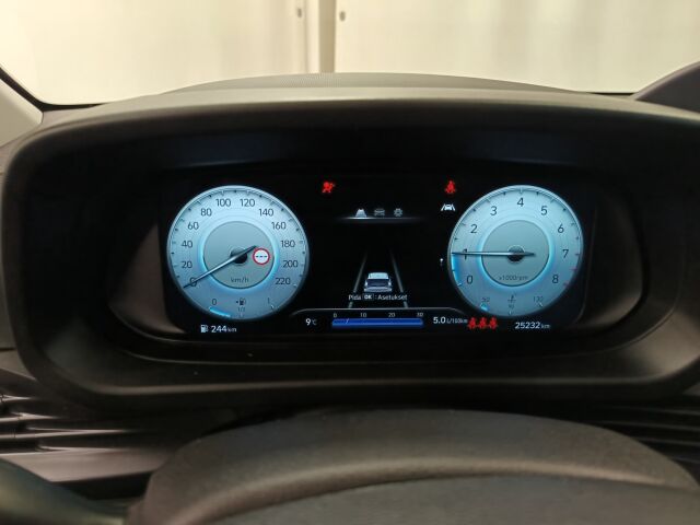 HYUNDAI i20 Hatchback 2022 1.0 T-GDi 100 hv 6MT Comfort **VÄHÄN AJETTU JA HIENO PIKKUPIRSSI**
