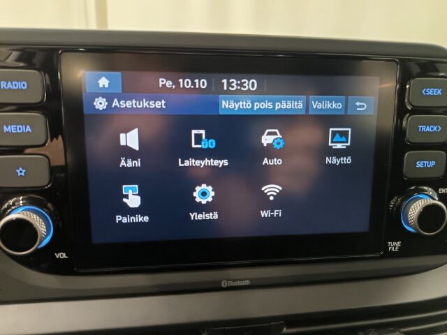 HYUNDAI i20 Hatchback 2022 1.0 T-GDi 100 hv 6MT Comfort **VÄHÄN AJETTU JA HIENO PIKKUPIRSSI**