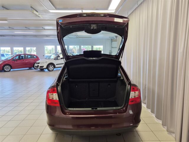 SKODA Rapid 2013 1,4 TSI Elegance DSG Autom.