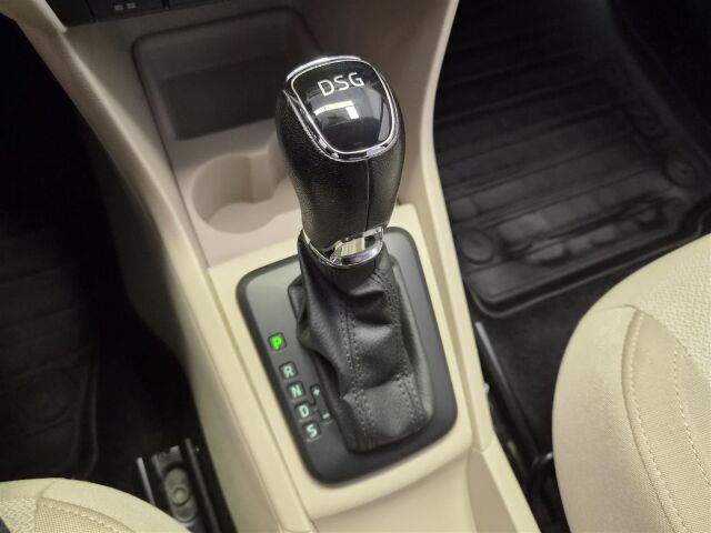 SKODA Rapid 2013 1,4 TSI Elegance DSG Autom.