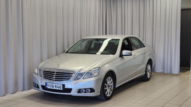 MERCEDES-BENZ E 2009 220 CDI BE A
