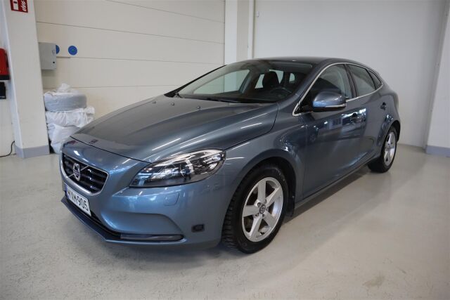 VOLVO V40 2014 T2 Momentum