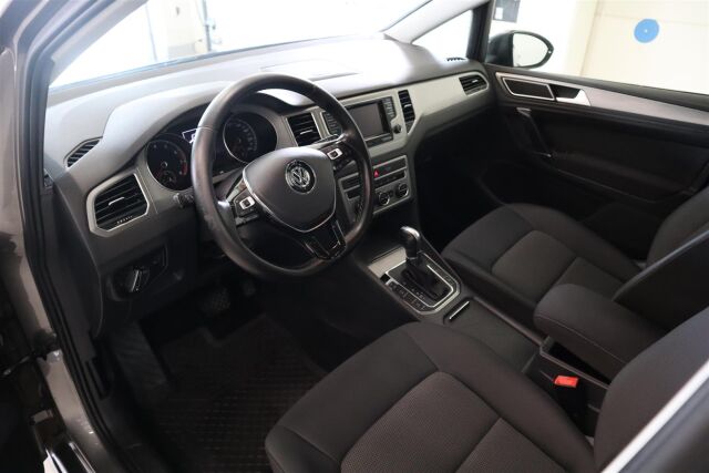 VOLKSWAGEN Golf Sportsvan 2015 Comfortline 1,4 TSI 92 kW (125 hv)  DSG
