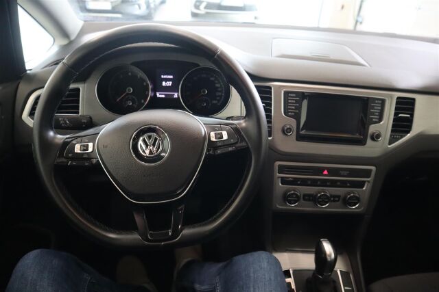 VOLKSWAGEN Golf Sportsvan 2015 Comfortline 1,4 TSI 92 kW (125 hv)  DSG
