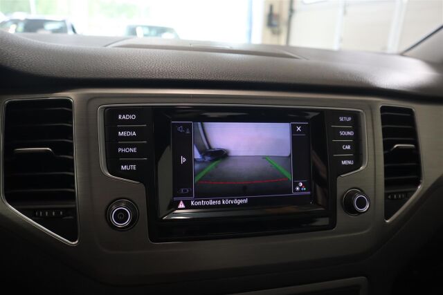VOLKSWAGEN Golf Sportsvan 2015 Comfortline 1,4 TSI 92 kW (125 hv)  DSG