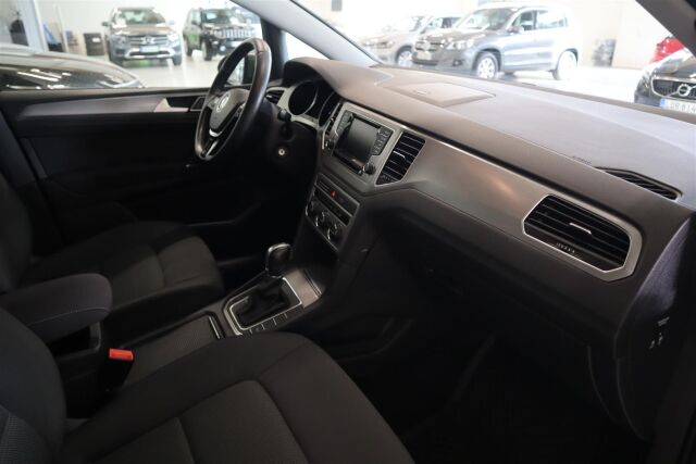 VOLKSWAGEN Golf Sportsvan 2015 Comfortline 1,4 TSI 92 kW (125 hv)  DSG