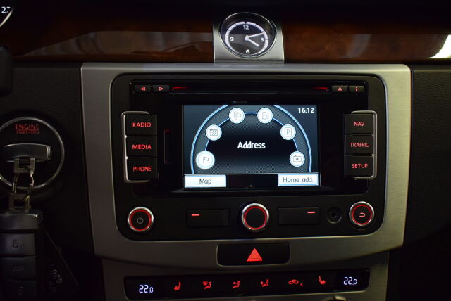 VOLKSWAGEN CC 2014 2,0 TDI 130 kW (177 hv) BlueMotion Technology 4MOTION DSG-automaatti* Navi, Nappa-nahkasisusta,*