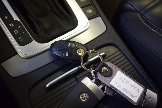 VOLKSWAGEN CC 2014 2,0 TDI 130 kW (177 hv)  4MOTION DSG-automaatti* Navi' Nahat*