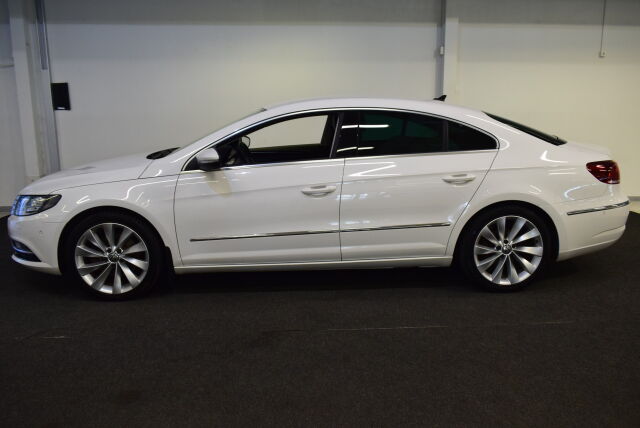 VOLKSWAGEN CC 2014 2,0 TDI 130 kW (177 hv) BlueMotion Technology 4MOTION DSG-automaatti* Navi, Nappa-nahkasisusta,*
