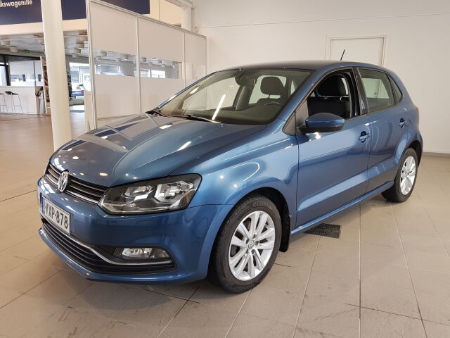 VOLKSWAGEN Polo 2015 Comfortline 1,2 TSI 66 kW (90 hv) BlueMotion Technology 4-ovinen