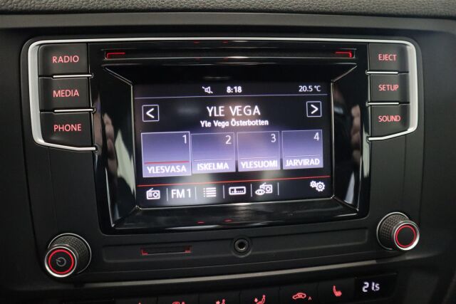 VOLKSWAGEN Jetta 2015 Comfort 1,2 TSI 77 kW (105 hv)