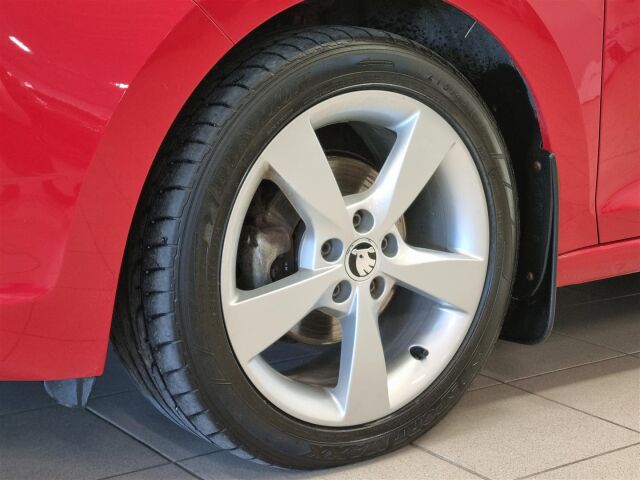 SKODA Rapid 2016 Spaceback 1,2 TSI 90 Style DSG Autom.