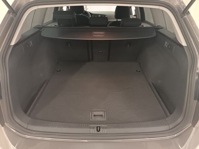 VOLKSWAGEN Golf 2016 Variant Allstar 1,2 TSI 81 kW (110 hv) DSG-automaatti