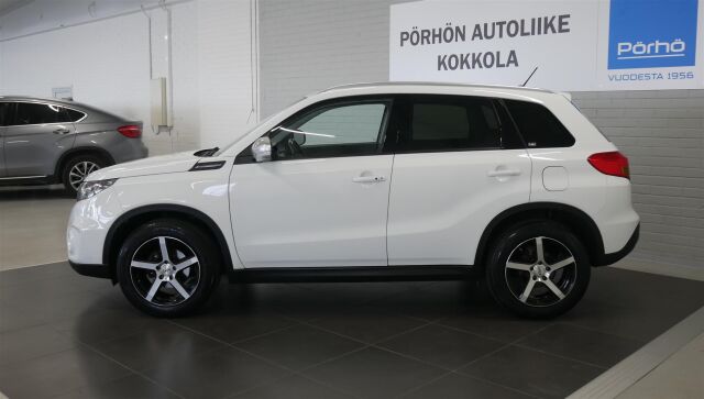 SUZUKI Vitara 2016 1,4 BOOSTERJET 4WD S 6AT / Adapt.vakkari / Navi / Kamera / Vetokoukku / 2 x renkaat