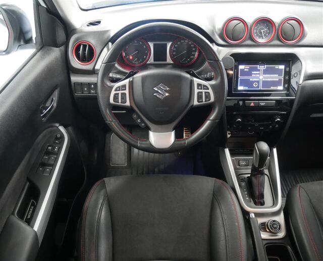 SUZUKI Vitara 2016 1,4 BOOSTERJET 4WD S 6AT / Adapt.vakkari / Navi / Kamera / Vetokoukku / 2 x renkaat