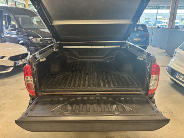 NISSAN Navara 2017 2.3dCi 190HV AUT DOUPLE CAP SIS ALV! *VETOKOUKKU  *AUTOM ILMASTOINTI *VAKKARI *
