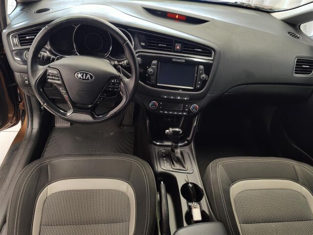 KIA cee'd 2018 1,6 Edition 7 SW DCT A/T  * P-Kamera / Navi / Moottorinlämmitin *